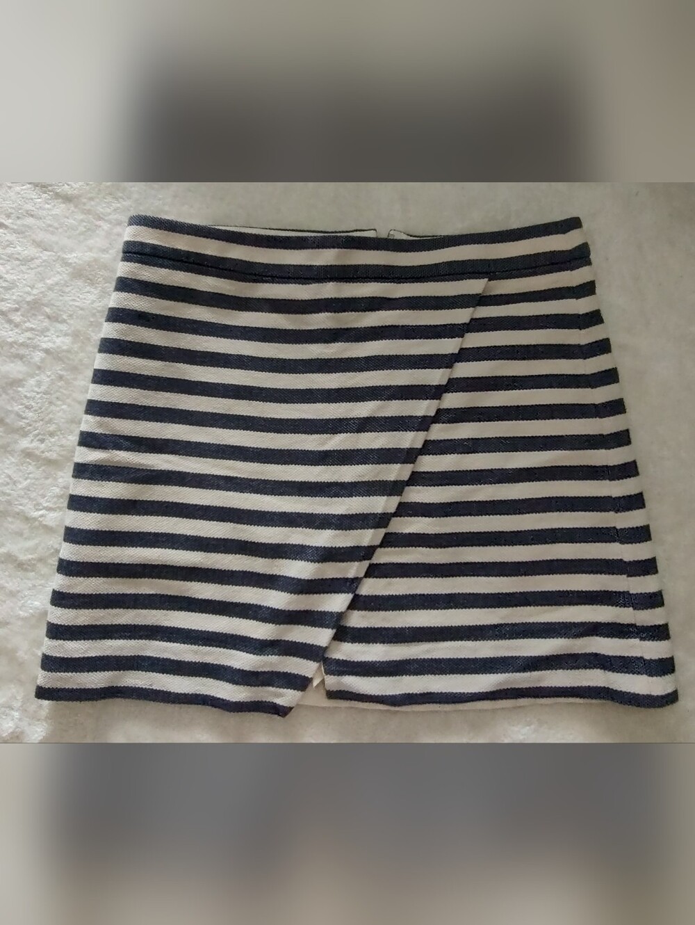 J.Crew Navy White Striped Wrap Mini Skirt Size 6 Like New
